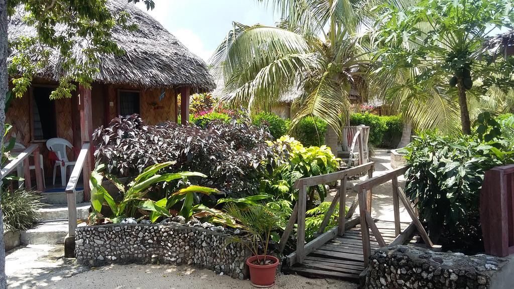 Rocky Ridge Bungalows Iuiak Экстерьер фото